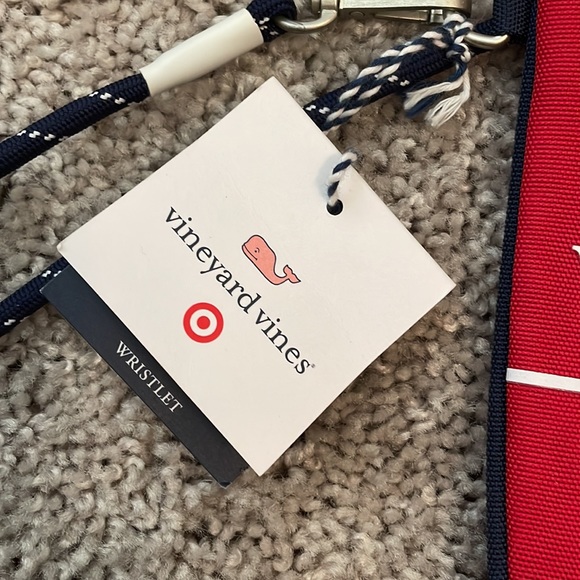 Vineyard Vines wristlet pouch NEW - Picture 3 of 6